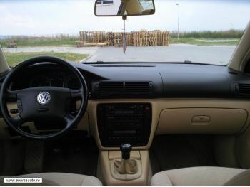 dezmembrez-Volkswagen-Passat-avariat-20215.htm imagine dezmembrez-Volkswagen-Passat-avariat-20215.htm