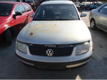 dezmembrez-Volkswagen-Passat-avariat-20261.htm imagine dezmembrez-Volkswagen-Passat-avariat-20261.htm