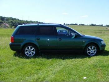 imagine dezmembrez-Volkswagen-Passat-avariat-21255.htm