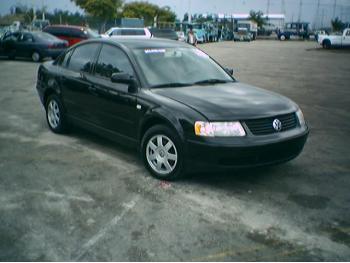 dezmembrez-Volkswagen-Passat-avariat-21901.htm imagine dezmembrez-Volkswagen-Passat-avariat-21901.htm