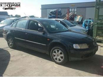 imagine dezmembrez-Volkswagen-Passat-avariat-25247.htm
