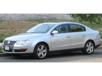 imagine dezmembrez-Volkswagen-Passat-avariat-26703.htm