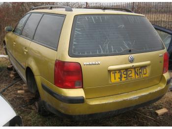 imagine dezmembrez-Volkswagen-Passat-avariat-26842.htm