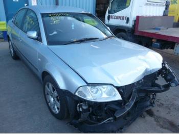 dezmembrez-Volkswagen-Passat-avariat-2832.htm imagine dezmembrez-Volkswagen-Passat-avariat-2832.htm