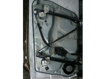 dezmembrez-Volkswagen-Passat-avariat-29131.htm imagine dezmembrez-Volkswagen-Passat-avariat-29131.htm