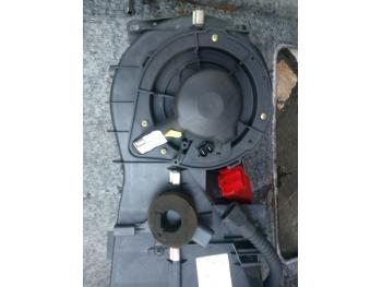 dezmembrez-Volkswagen-Passat-avariat-29146.htm imagine dezmembrez-Volkswagen-Passat-avariat-29146.htm