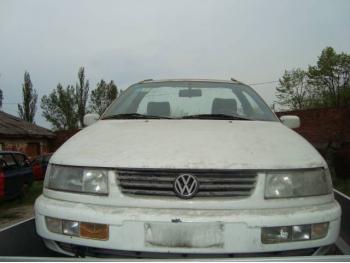 imagine dezmembrez-Volkswagen-Passat-avariat-3953.htm
