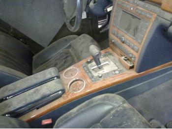 dezmembrez-Volkswagen-Phaeton-avariat-20058.htm imagine dezmembrez-Volkswagen-Phaeton-avariat-20058.htm