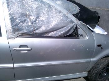 imagine dezmembrez-Volkswagen-Polo-avariat-29086.htm