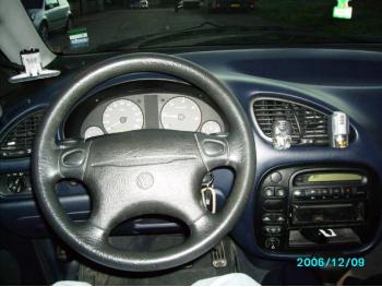 dezmembrez-Volkswagen-Sharan-avariat-12670.htm imagine dezmembrez-Volkswagen-Sharan-avariat-12670.htm