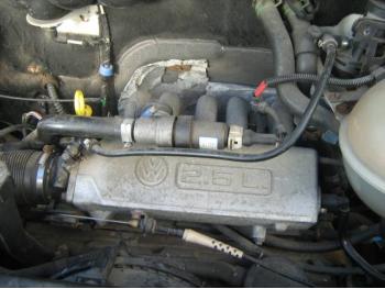 imagine dezmembrez-Volkswagen-T4-avariat-3320.htm