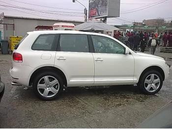 dezmembrez-Volkswagen-Touareg-avariat-10211.htm imagine dezmembrez-Volkswagen-Touareg-avariat-10211.htm