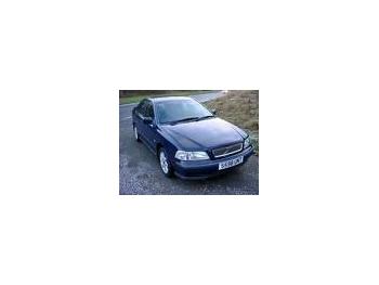 imagine dezmembrez-Volvo-S40-avariat-15692.htm