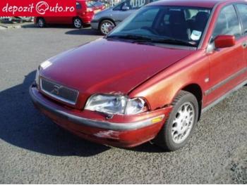 dezmembrez-Volvo-S40-avariat-1852.htm imagine dezmembrez-Volvo-S40-avariat-1852.htm