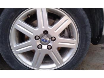 imagine dezmembrez-Volvo-S40-avariat-25413.htm