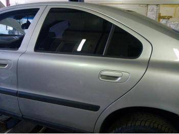 imagine dezmembrez-Volvo-S60-avariat-28868.htm