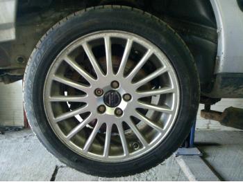 imagine dezmembrez-Volvo-S60-avariat-28876.htm