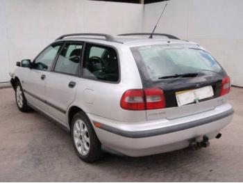 dezmembrez-Volvo-V40-avariat-14160.htm imagine dezmembrez-Volvo-V40-avariat-14160.htm