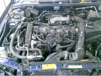 dezmembrez-Volvo-V40-avariat-8766.htm imagine dezmembrez-Volvo-V40-avariat-8766.htm