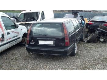imagine dezmembrez-Volvo-V70-avariat-27802.htm